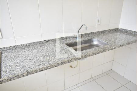 Casa de condomínio para alugar com 106m², 2 quartos e 2 vagasPia