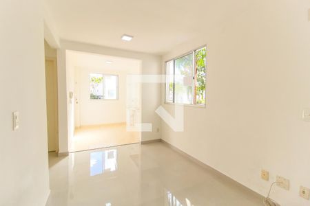 Sala de apartamento para alugar com 2 quartos, 48m² em Vila Cosmopolita, São Paulo