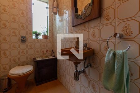 Casa à venda com 450m², 4 quartos e 4 vagasLavabo