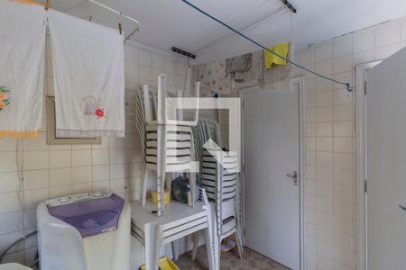 Casa à venda com 450m², 4 quartos e 4 vagasÁrea de Serviço