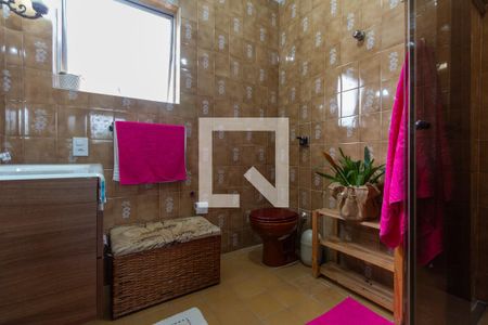 Casa à venda com 450m², 4 quartos e 4 vagasBanheiro