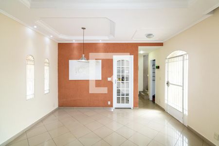 Sala de casa para alugar com 2 quartos, 80m² em Campo Grande, Rio de Janeiro