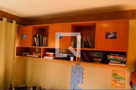 Casa de condomínio à venda com 120m², 4 quartos e 2 vagas Casa de condomínio à venda com 120m², 4 quartos e 2 vagasQuarto 4