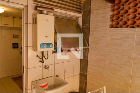 Casa de condomínio à venda com 120m², 4 quartos e 2 vagas Casa de condomínio à venda com 120m², 4 quartos e 2 vagasÁrea de Serviço