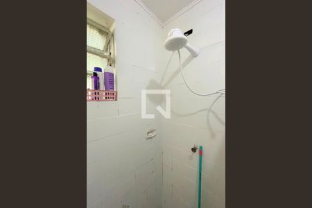 Banheiro de apartamento para alugar com 1 quarto, 55m² em Jardim Leopoldina, Porto Alegre