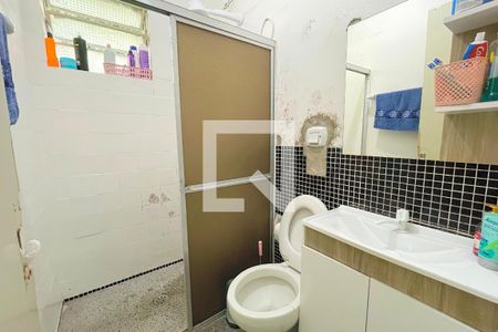 Banheiro de apartamento para alugar com 1 quarto, 55m² em Jardim Leopoldina, Porto Alegre