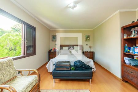 Casa à venda com 386m², 4 quartos e 4 vagasSuíte Principal