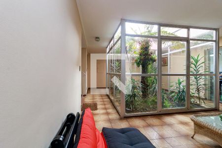 Sala de casa à venda com 4 quartos, 386m² em Jardim Petropolis, São Paulo