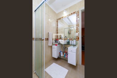 Casa à venda com 386m², 4 quartos e 4 vagasSuíte Principal - Banheiro