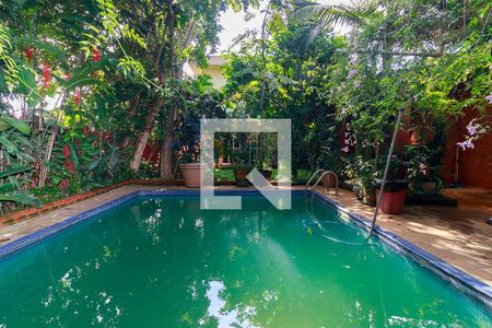 Casa à venda com 386m², 4 quartos e 4 vagasPiscina