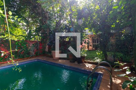 Casa à venda com 386m², 4 quartos e 4 vagasPiscina