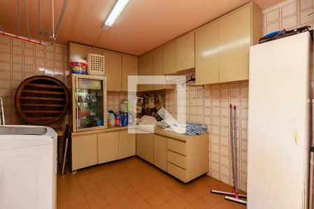 Casa à venda com 386m², 4 quartos e 4 vagasÁrea de Serviço