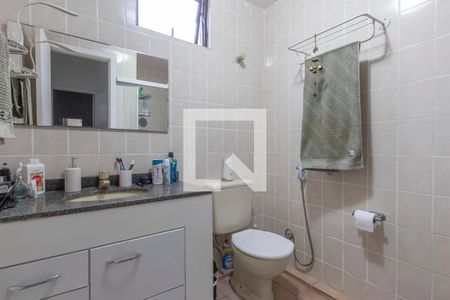 Banheiro de apartamento à venda com 2 quartos, 65m² em Santo Antônio, Belo Horizonte