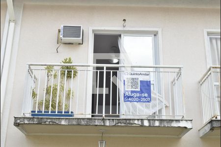 Fachada de casa de condomínio para alugar com 2 quartos, 75m² em Campo Grande, Rio de Janeiro