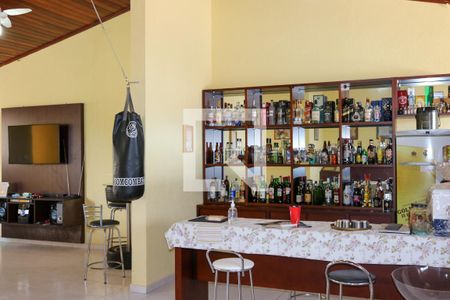 Casa à venda com 602m², 4 quartos e 9 vagasSalão de Festas