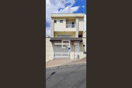Casa à venda com 602m², 4 quartos e 9 vagasFachada da Casa