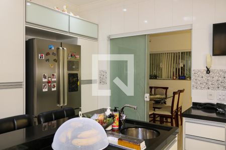 Casa à venda com 602m², 4 quartos e 9 vagasCozinha
