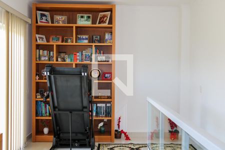 Casa à venda com 602m², 4 quartos e 9 vagasEscritório