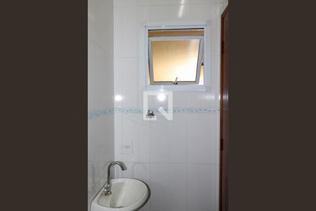 Casa à venda com 602m², 4 quartos e 9 vagasBanheiro da Garagem