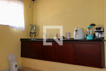 Casa à venda com 602m², 4 quartos e 9 vagasSalão de Festas