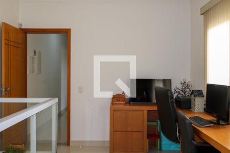 Casa à venda com 602m², 4 quartos e 9 vagasEscritório