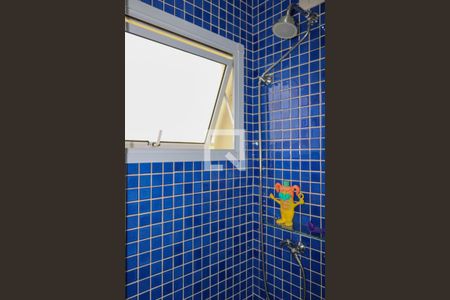 Casa à venda com 602m², 4 quartos e 9 vagasBanheiro da Suíte 3