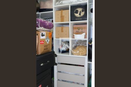 Casa à venda com 602m², 4 quartos e 9 vagasCloset da Suíte 4