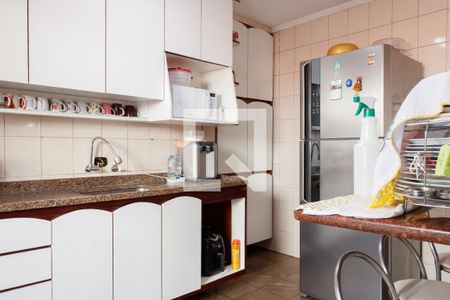 Casa à venda com 340m², 5 quartos e 2 vagasCozinha 