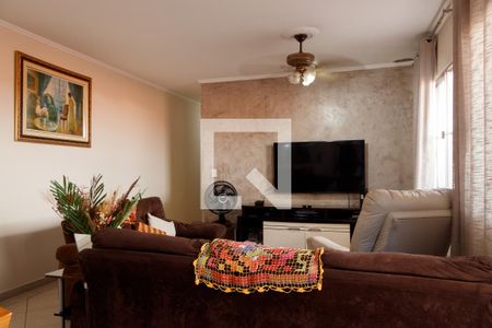 Sala de casa à venda com 5 quartos, 340m² em Vila Medeiros, São Paulo