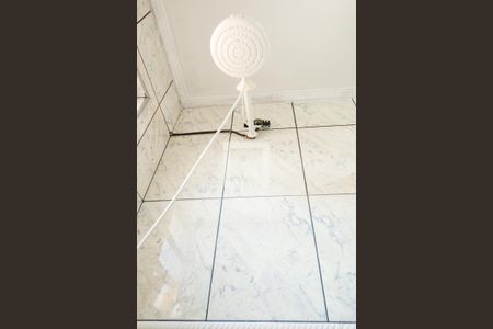 Casa à venda com 340m², 5 quartos e 2 vagasBanheiro