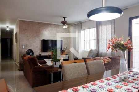 Sala de casa para alugar com 5 quartos, 340m² em Vila Medeiros, São Paulo