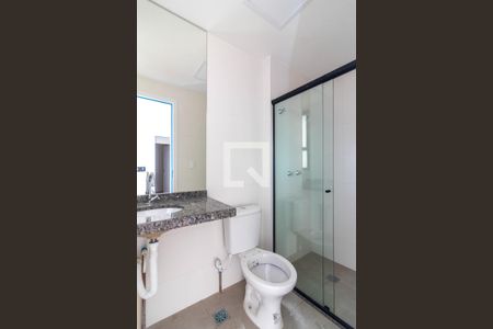 Banheiro da Suíte de apartamento à venda com 2 quartos, 52m² em União, Belo Horizonte