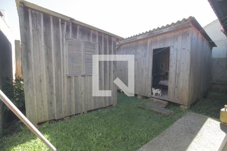 Área externa de casa à venda com 0 quarto, 80m² em Harmonia, Canoas