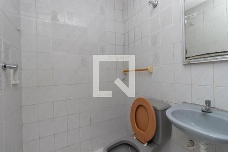 Banheiro de casa para alugar com 1 quarto, 34m² em Jardim Andarai, São Paulo