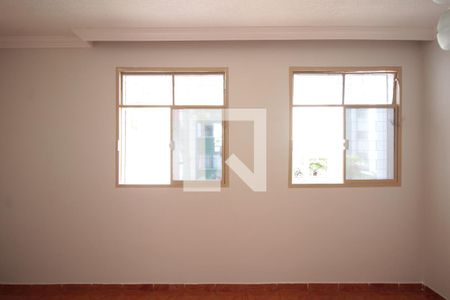 Sala de apartamento para alugar com 3 quartos, 76m² em Venda Nova, Belo Horizonte
