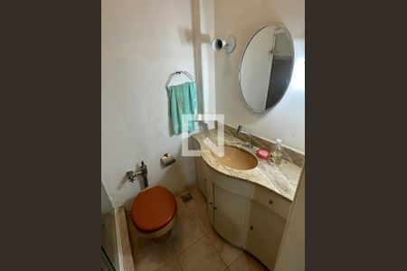 Banheiro de apartamento para alugar com 1 quarto, 45m² em Copacabana, Rio de Janeiro