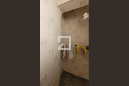 Apartamento à venda com 177m², 4 quartos e 2 vagasBanheiro de serviço