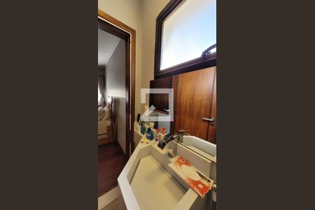 Apartamento à venda com 177m², 4 quartos e 2 vagasBanheiro da Suíte 2