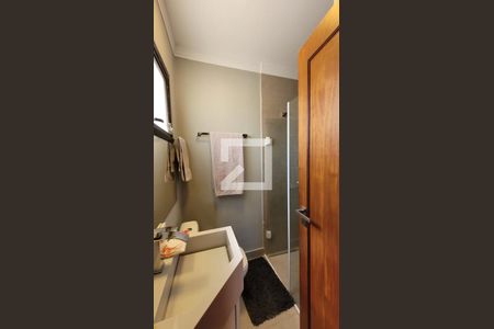 Apartamento à venda com 177m², 4 quartos e 2 vagasBanheiro da Suíte 2