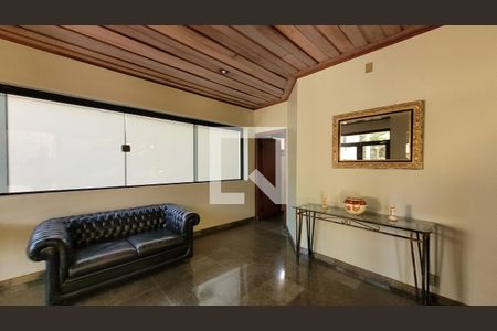 Apartamento à venda com 177m², 4 quartos e 2 vagasHall social