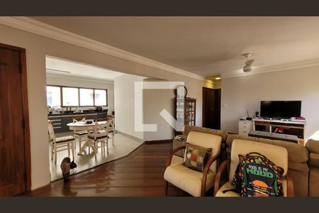 Sala de apartamento à venda com 4 quartos, 177m² em Centro, Campinas