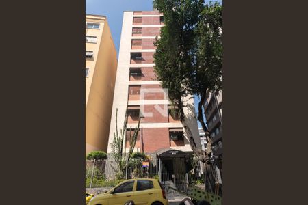 Apartamento para alugar com 45m², 1 quarto e 1 vaga Apartamento para alugar com 45m², 1 quarto e 1 vagaFachada