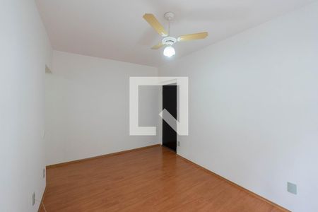 Apartamento para alugar com 45m², 1 quarto e 1 vaga Apartamento para alugar com 45m², 1 quarto e 1 vagaSala