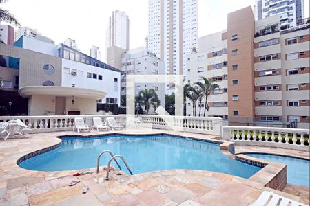 Apartamento à venda com 110m², 2 quartos e 2 vagasÁrea comum - Piscina