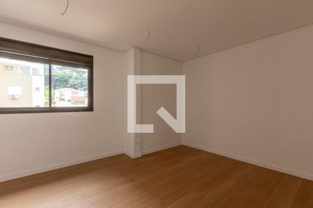 Apartamento à venda com 120m², 4 quartos e 2 vagas Apartamento à venda com 120m², 4 quartos e 2 vagasQuarto Suíte
