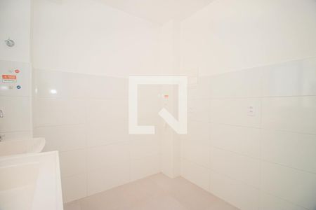 Apartamento para alugar com 43m², 2 quartos e 1 vaga Apartamento para alugar com 43m², 2 quartos e 1 vagaCozinha e Área de Serviço
