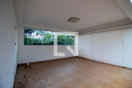 Casa para alugar com 500m², 6 quartos e 6 vagasÁrea comum