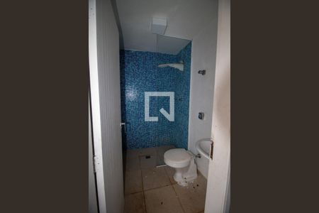 Casa para alugar com 500m², 6 quartos e 6 vagasÁrea comum - Banheiro