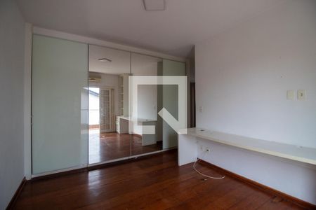 Casa para alugar com 500m², 6 quartos e 6 vagasQuarto 3