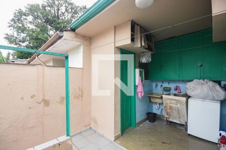 Casa à venda com 219m², 3 quartos e 3 vagas Casa à venda com 219m², 3 quartos e 3 vagasÁrea de Serviço